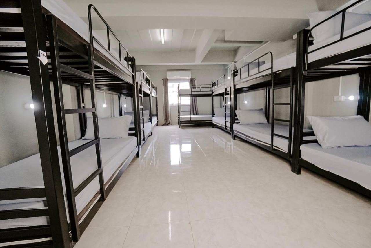 One Trinity Hostel เกาะพะงัน ภายนอก รูปภาพ
